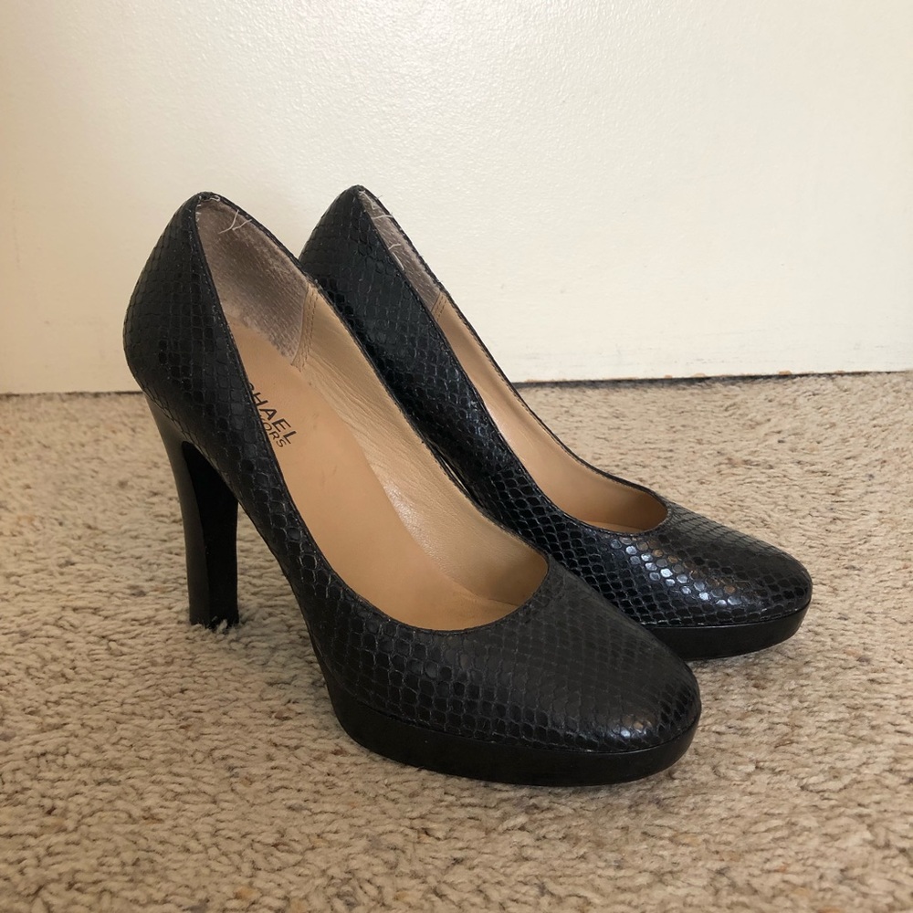 Michael Kors Black Heels Size 6